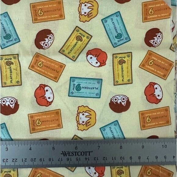 4x Kids Novelty Print Fabrics 100% Cotton Quilting Craft Horse Gaming 3 yds - Picture 4 of 5